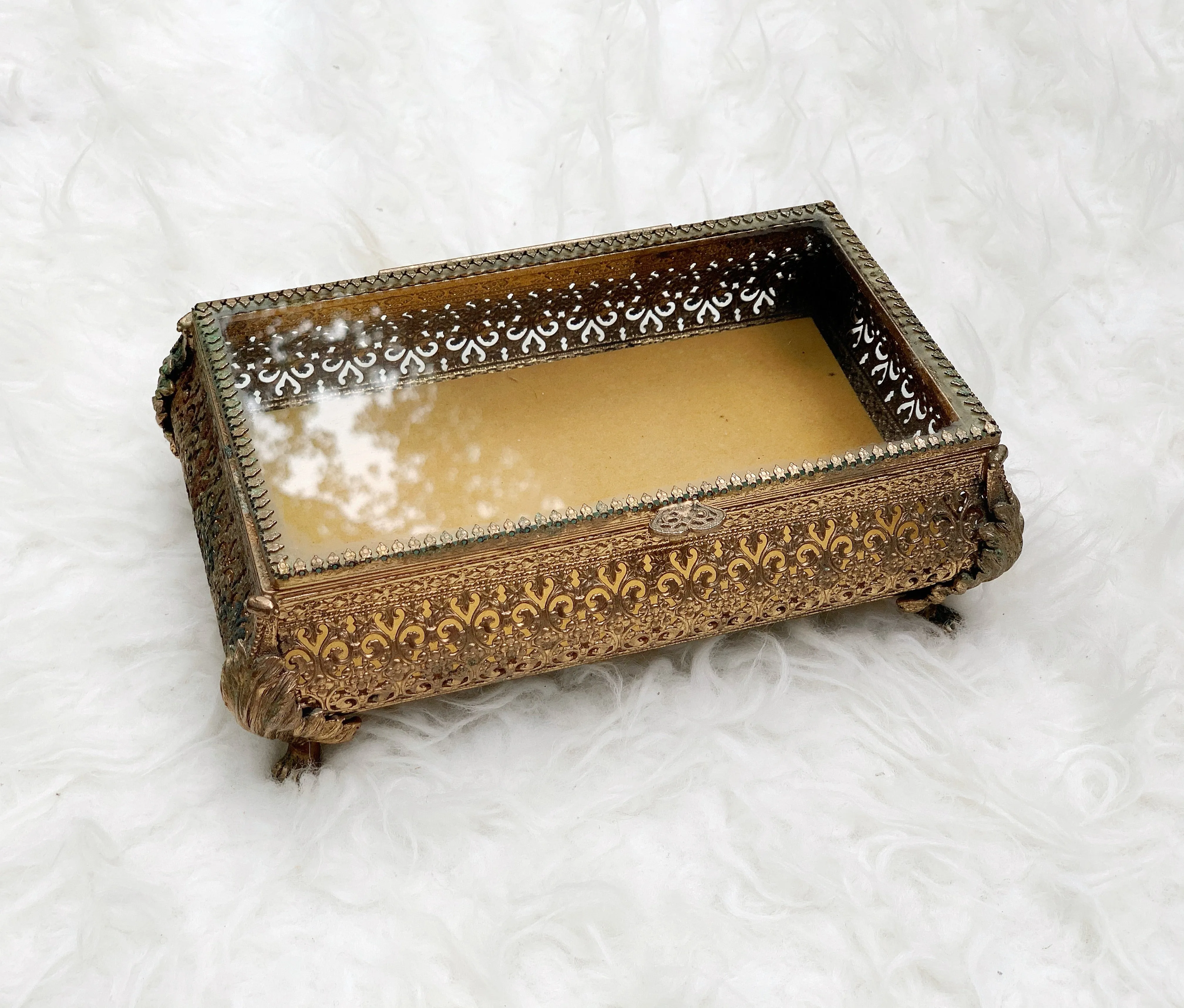 Antique Claw Feet Jewelry Box