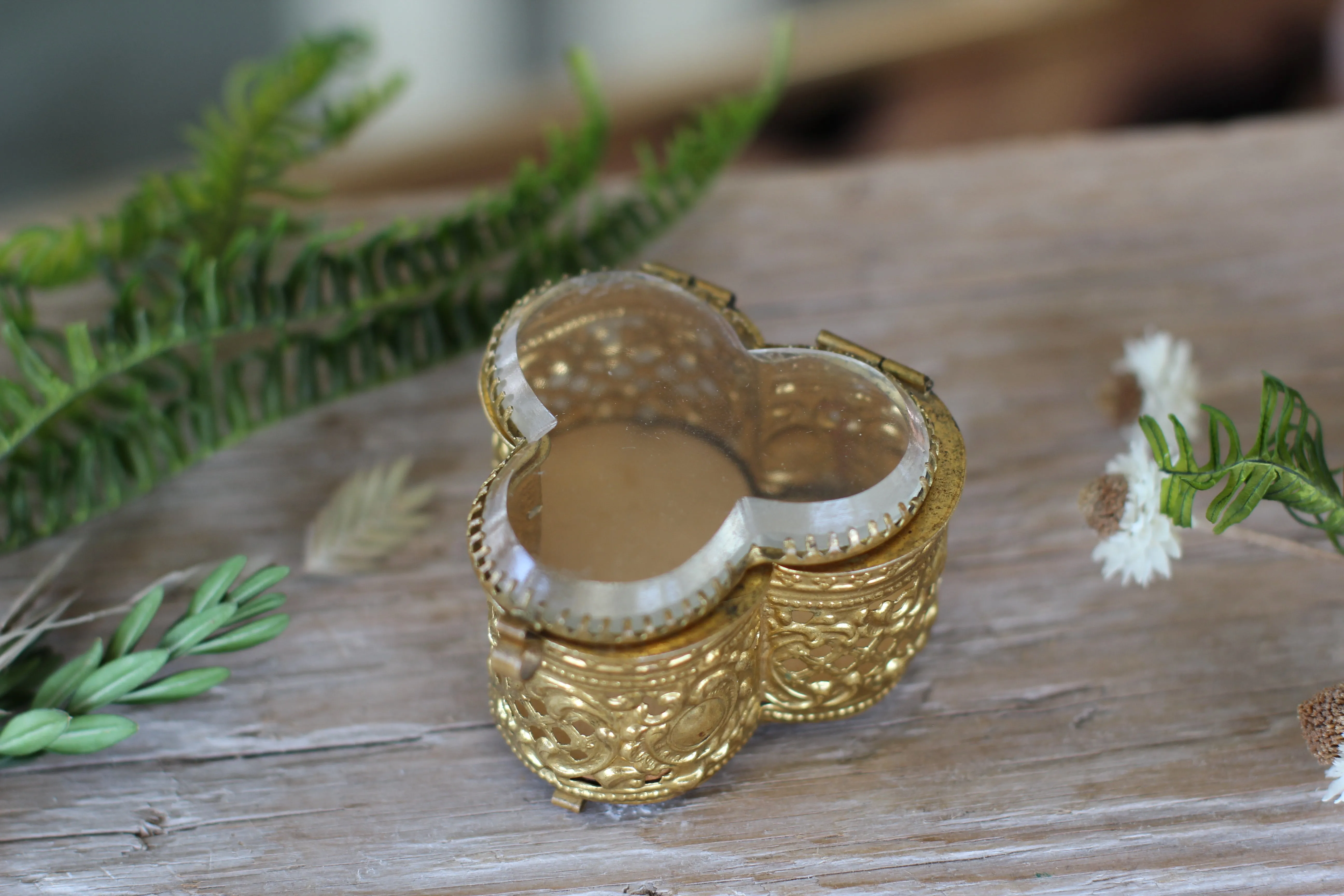 Antique Miniature Clover Jewelry Box