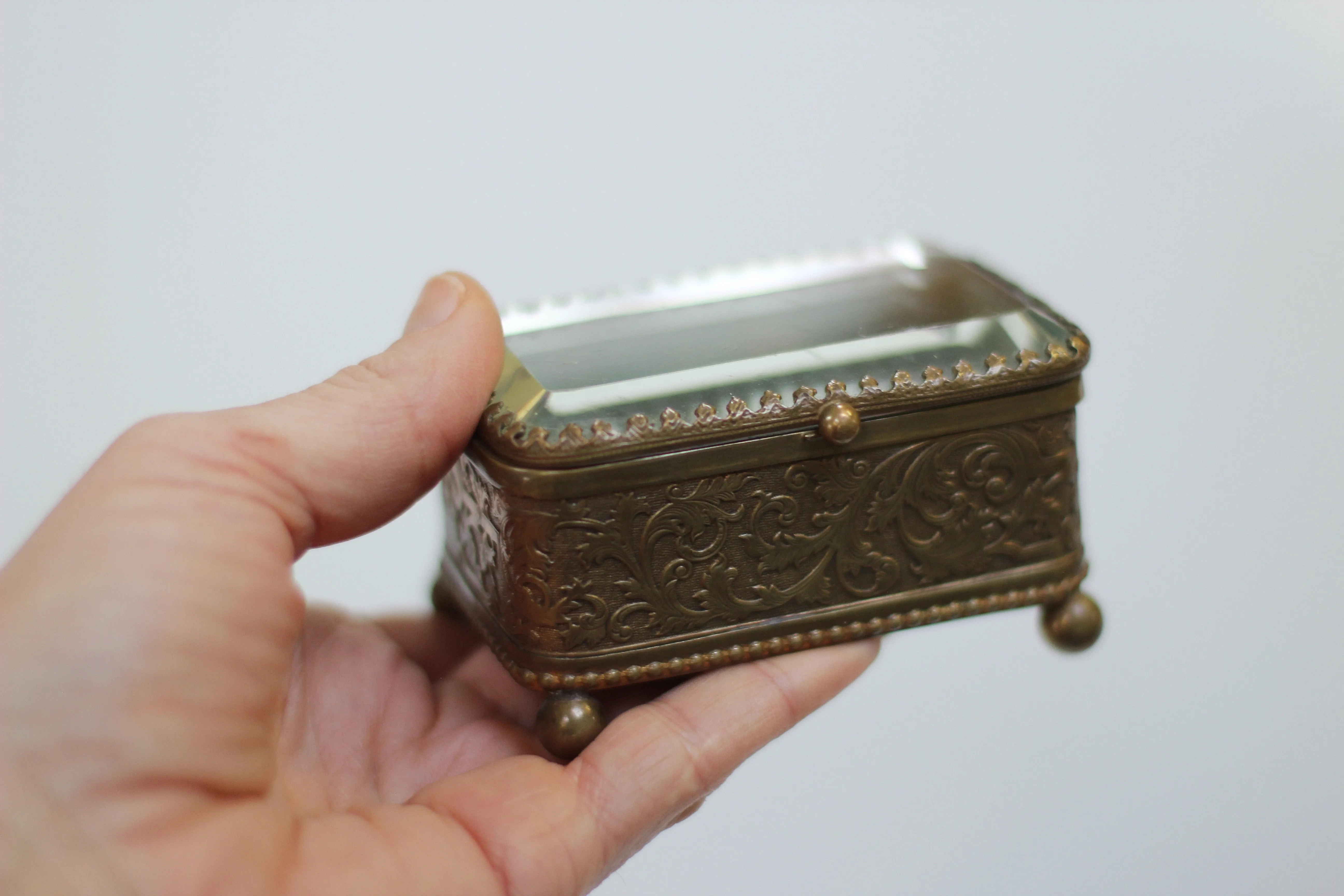 Antique Small blue tuft Jewelry Box