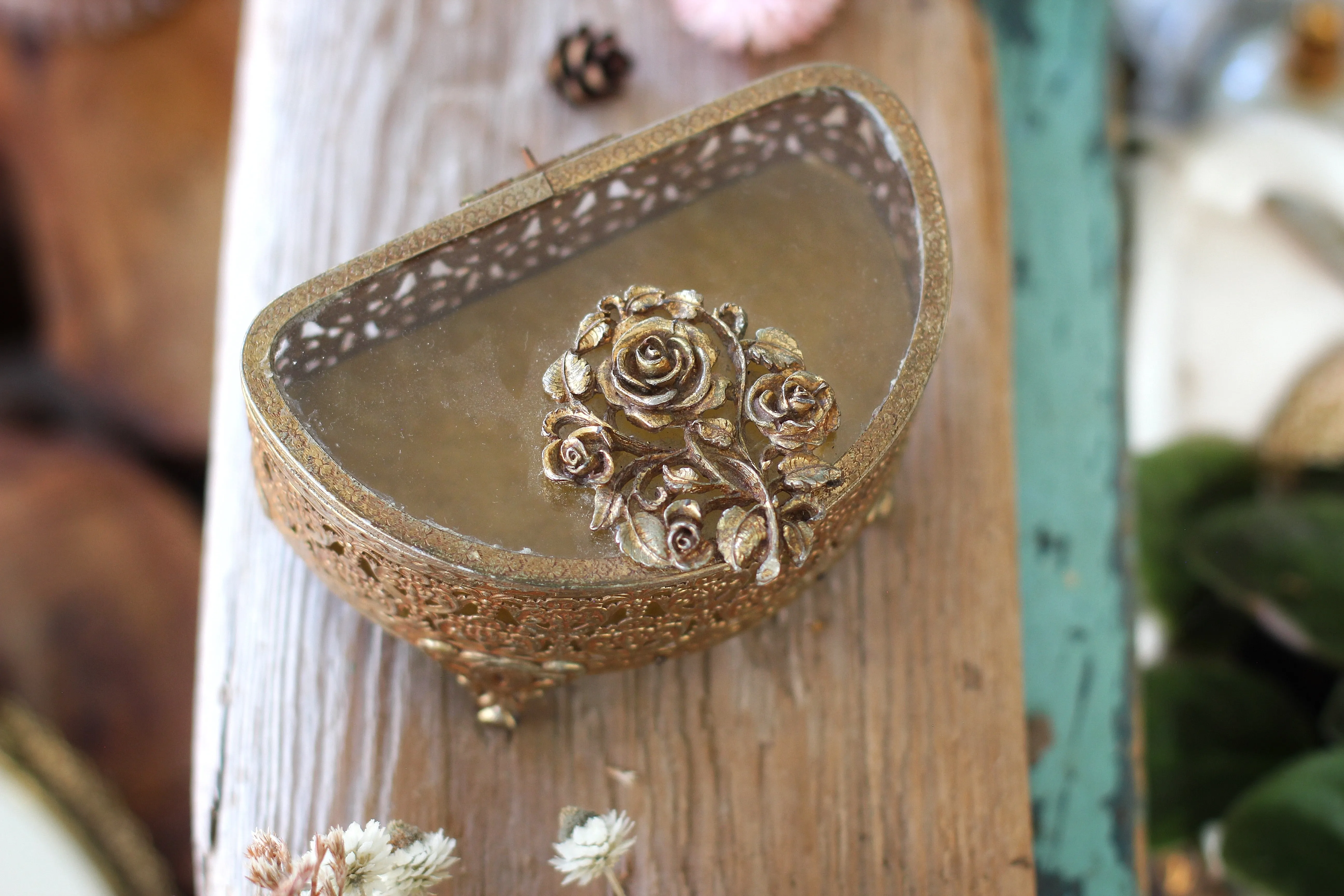 Antique Stylebuilt Floral Jewelry Box