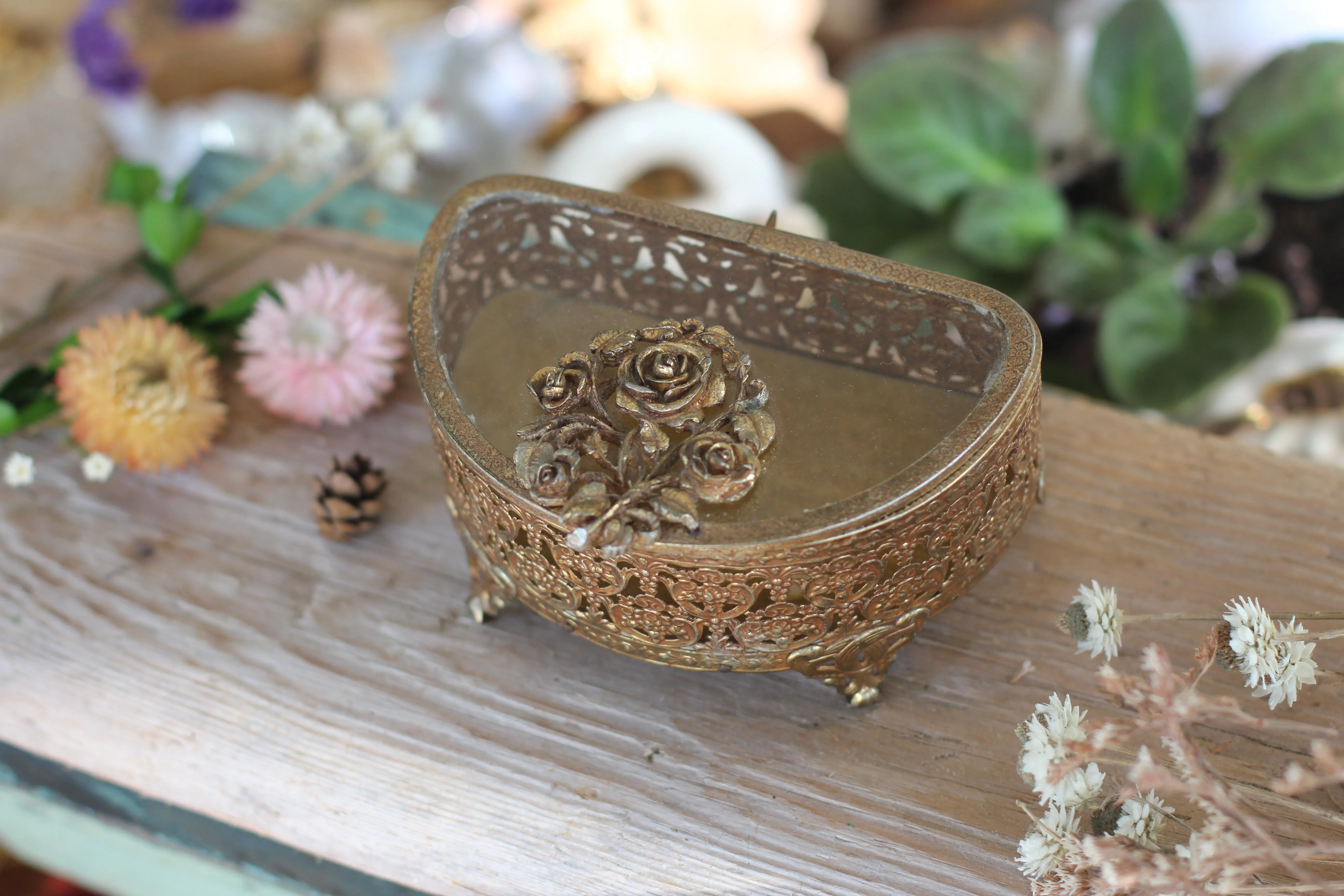 Antique Stylebuilt Floral Jewelry Box