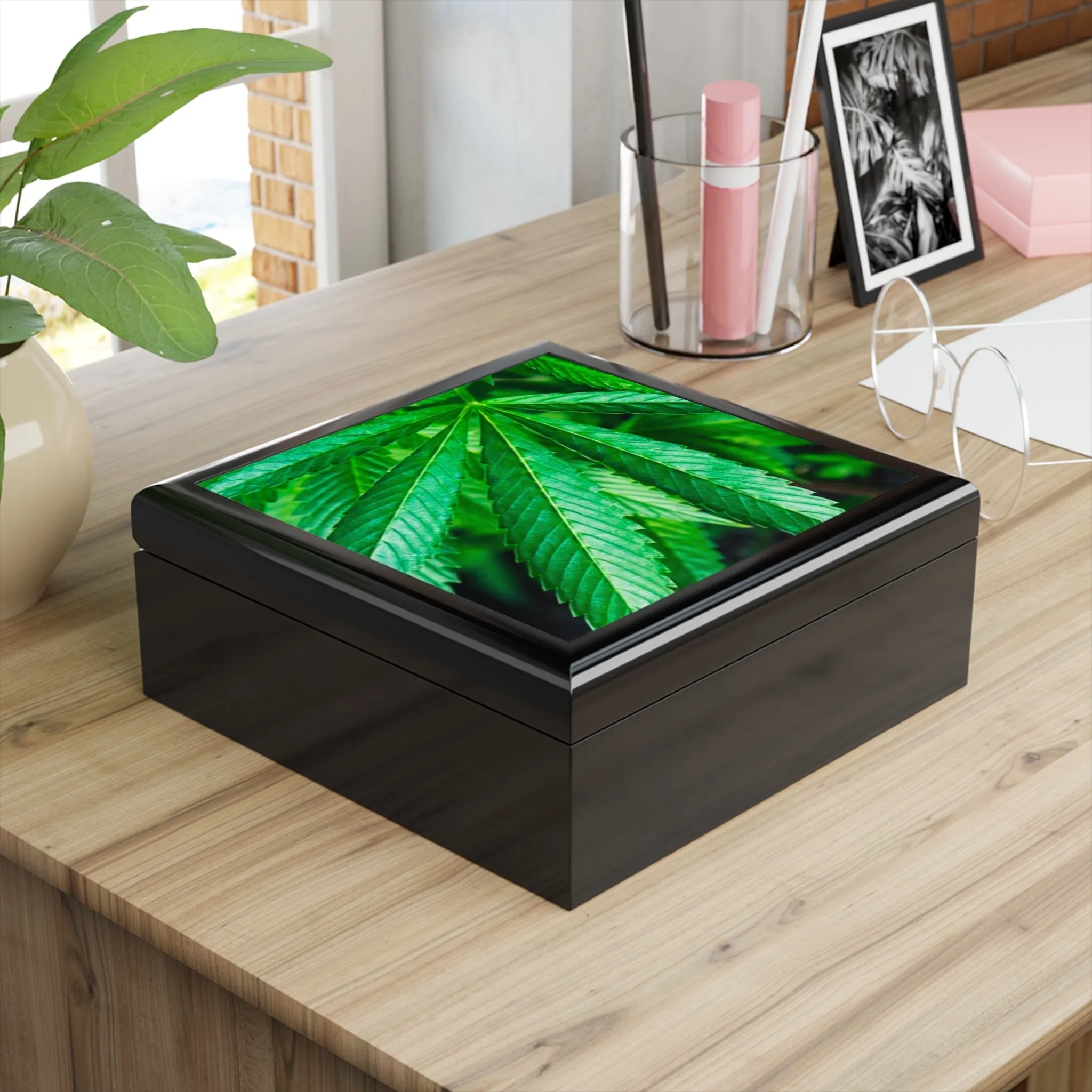 Cannibis Marijuana Stash and Jewelry Box