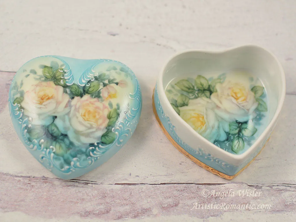 Light Blue White Roses Porcelain Heart Keepsake Box Hand Painted China