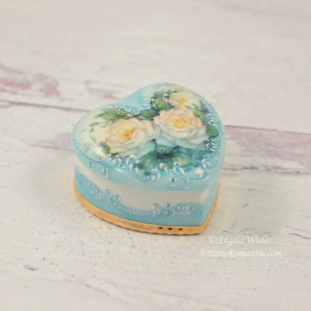 Light Blue White Roses Porcelain Heart Keepsake Box Hand Painted China