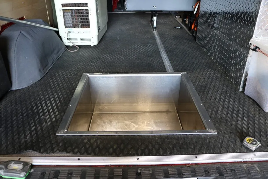 Rear Storage Trunk for Sprinter 2007 