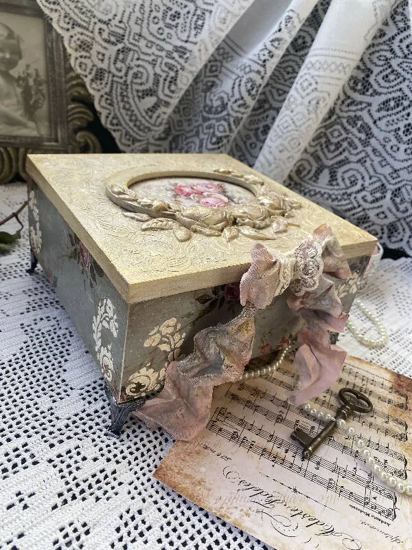 Shabby Chic Hm Handmade Vintage Jewelry Box