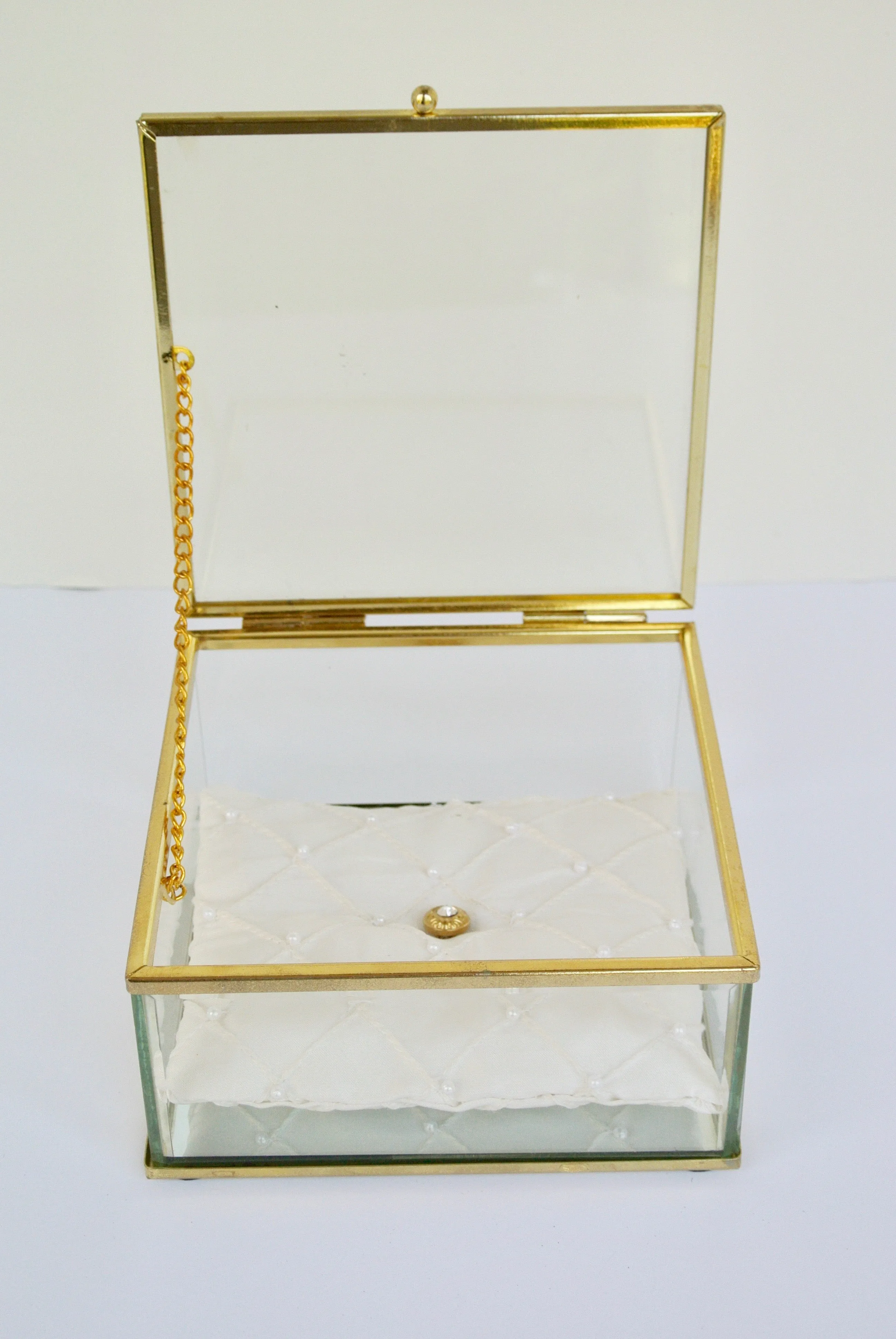 Take A Peak Jewelry Box (medium)